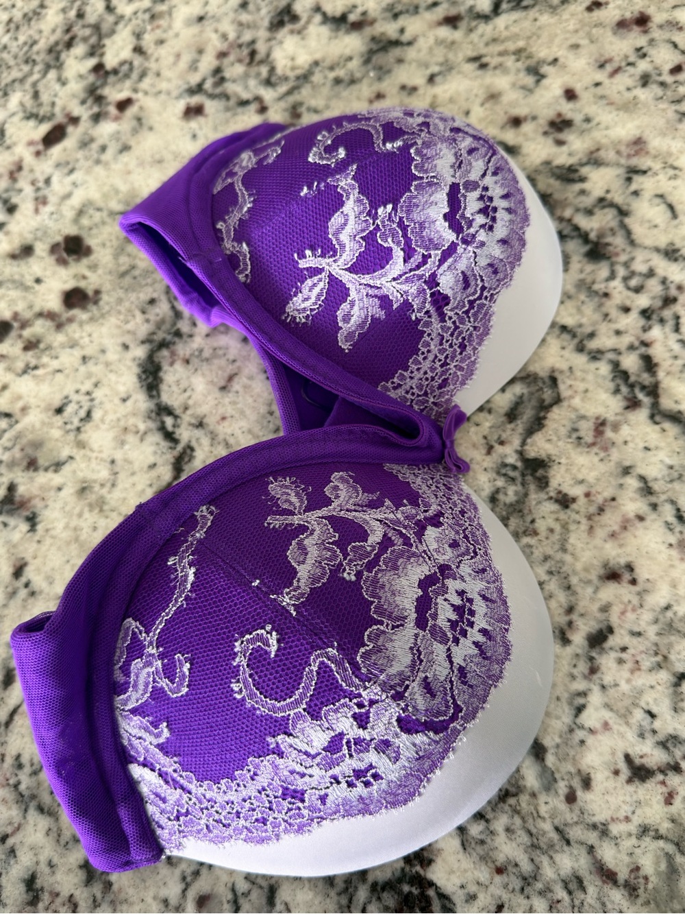 Victoria's Secret Purple Lace Push-Up Bra with White Embroidery size 34C - Picture 6 of 6